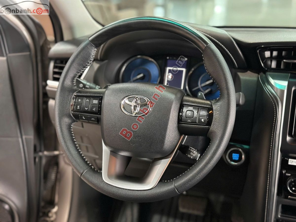 Bán ô tô Toyota Fortuner 2.4L 4x2 AT - 2023 - xe cũ