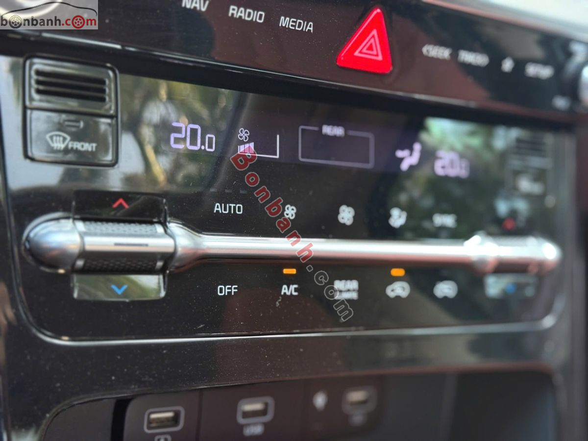 Bán ô tô Kia Carnival Signature 2.2D - 2022 - xe cũ