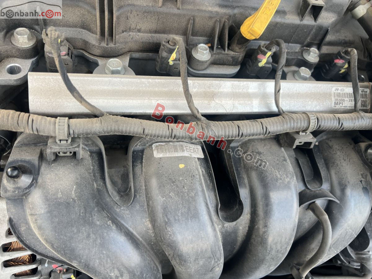 Bán ô tô Hyundai Elantra 2.0 AT - 2019 - xe cũ