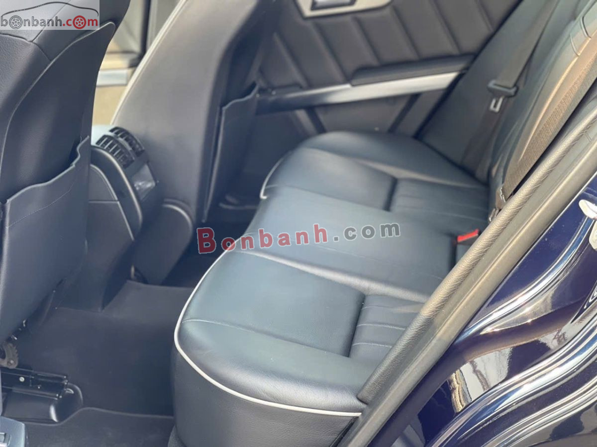 Bán ô tô Mercedes Benz GLK Class GLK300 4Matic - 2012 - xe cũ