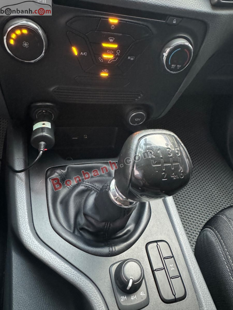 Bán ô tô Ford Ranger XLT 2.2L 4x4 MT - 2016 - xe cũ