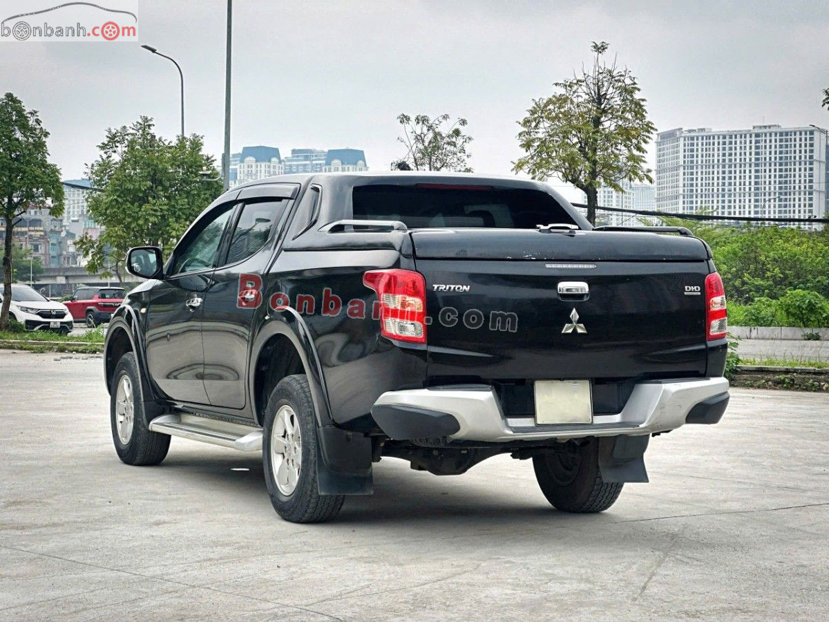 Bán ô tô Mitsubishi Triton 4x2 AT - 2018 - xe cũ