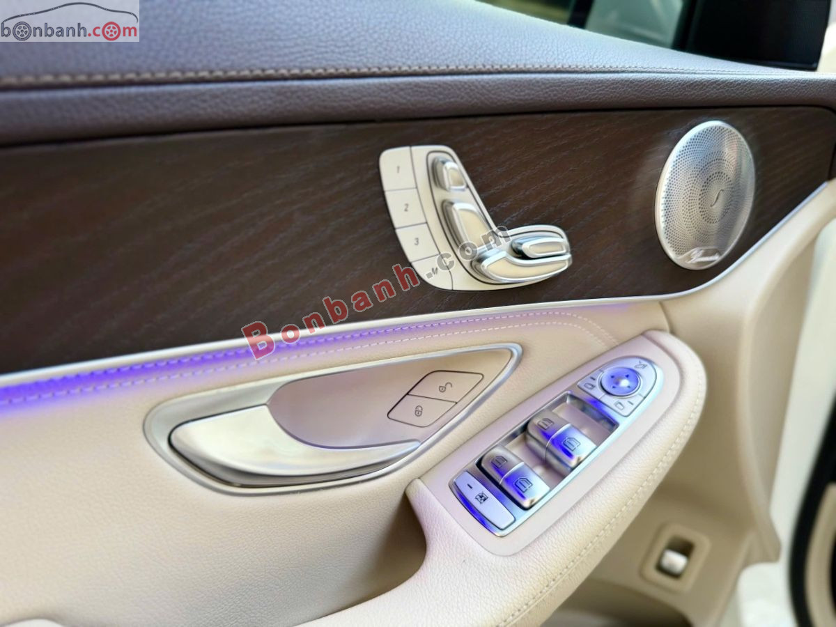 Bán ô tô Mercedes Benz GLC 200 4Matic - 2020 - xe cũ