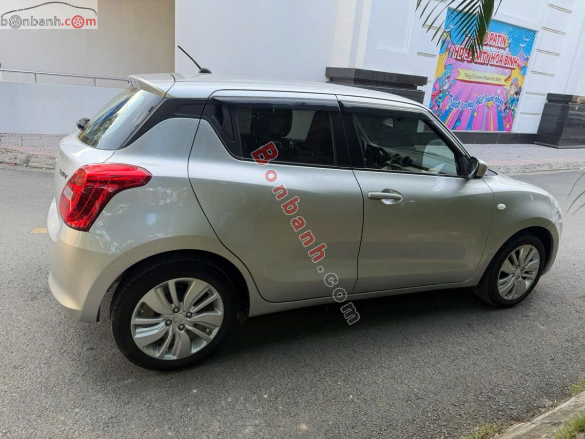 Bán ô tô Suzuki Swift GLX 1.2 AT - 2019 - xe cũ