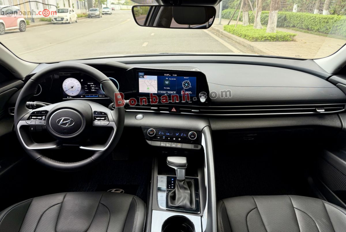 Bán ô tô Hyundai Elantra 1.6 AT Đặc biệt - 2025 - xe cũ