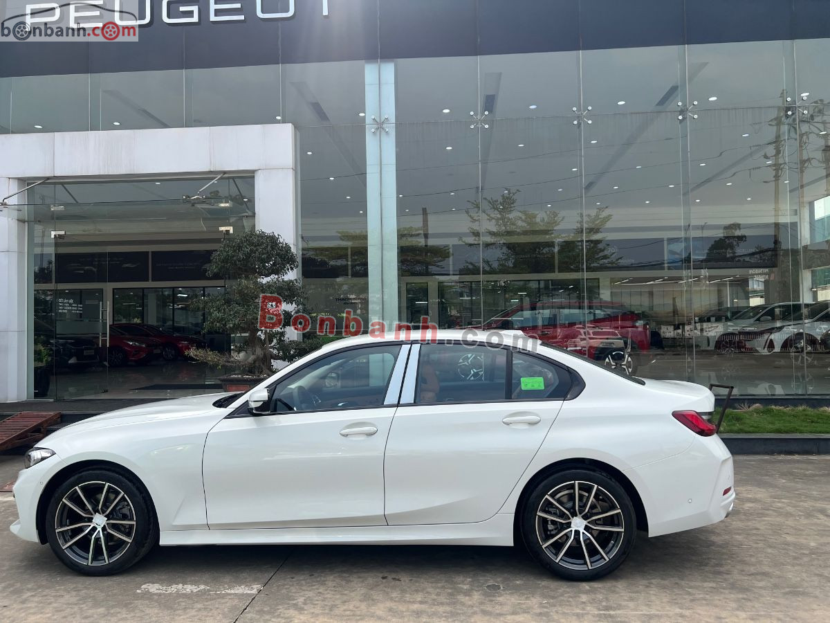 Bán ô tô BMW 3 Series 320i Sport Line - 2025 - xe mới