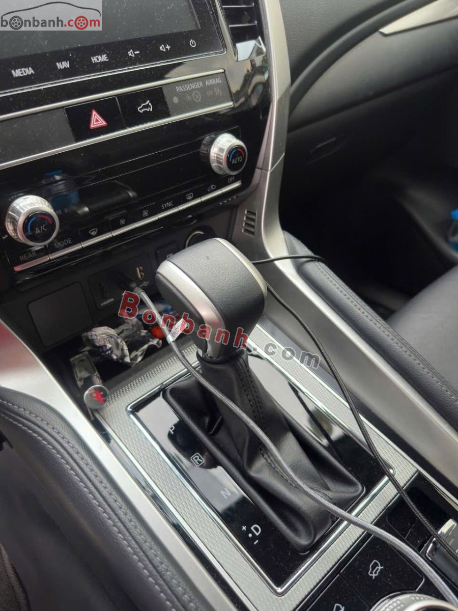 Bán ô tô Mitsubishi Pajero Sport 4x4AT - 2023 - xe cũ