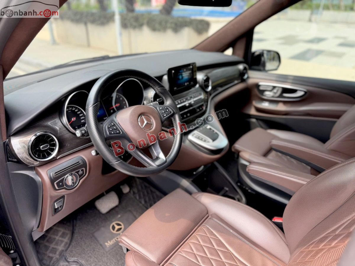 Bán ô tô Mercedes Benz V class V250 Luxury - 2022 - xe cũ