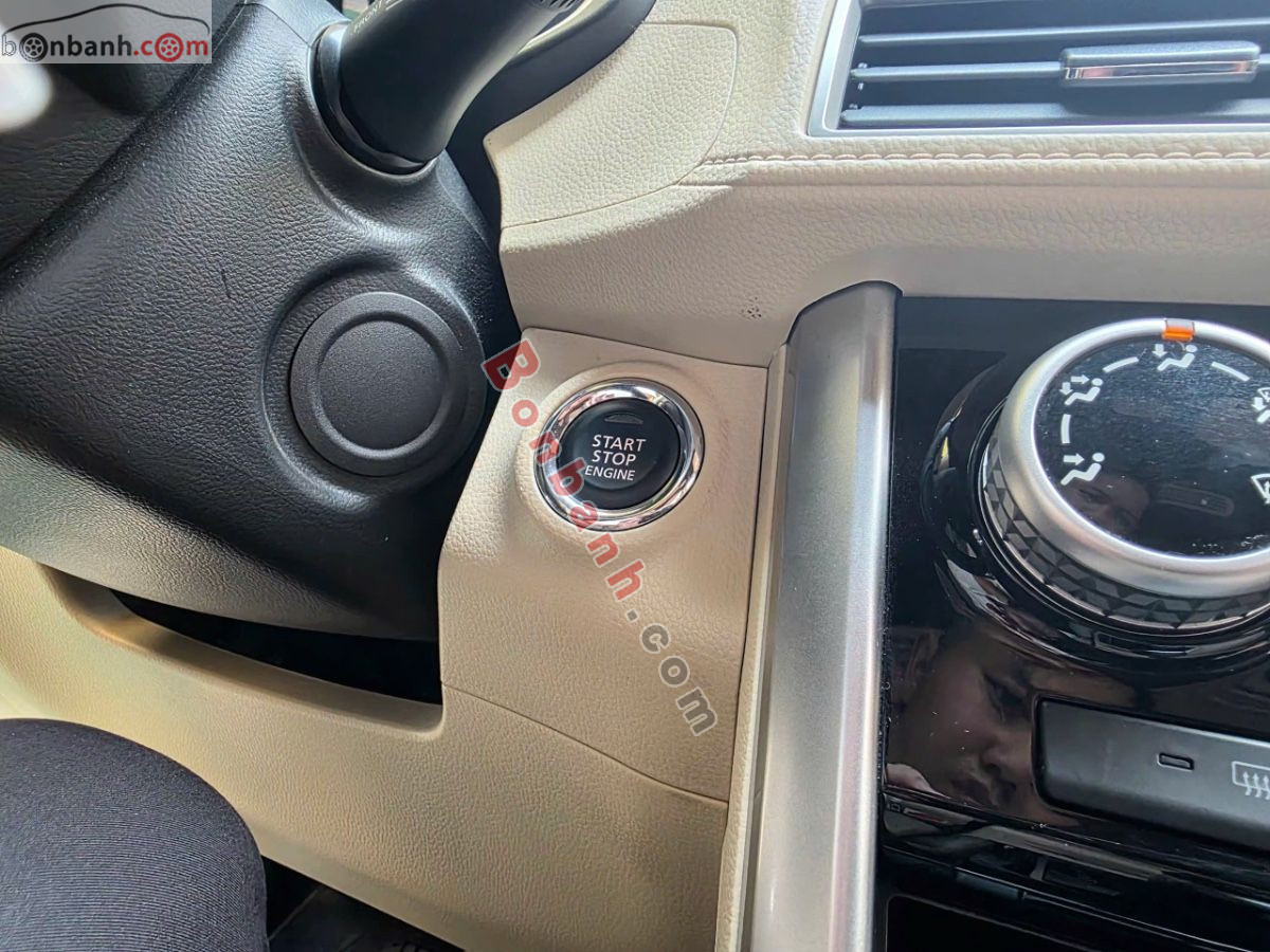 Bán ô tô Mitsubishi Xpander 1.5 AT - 2019 - xe cũ