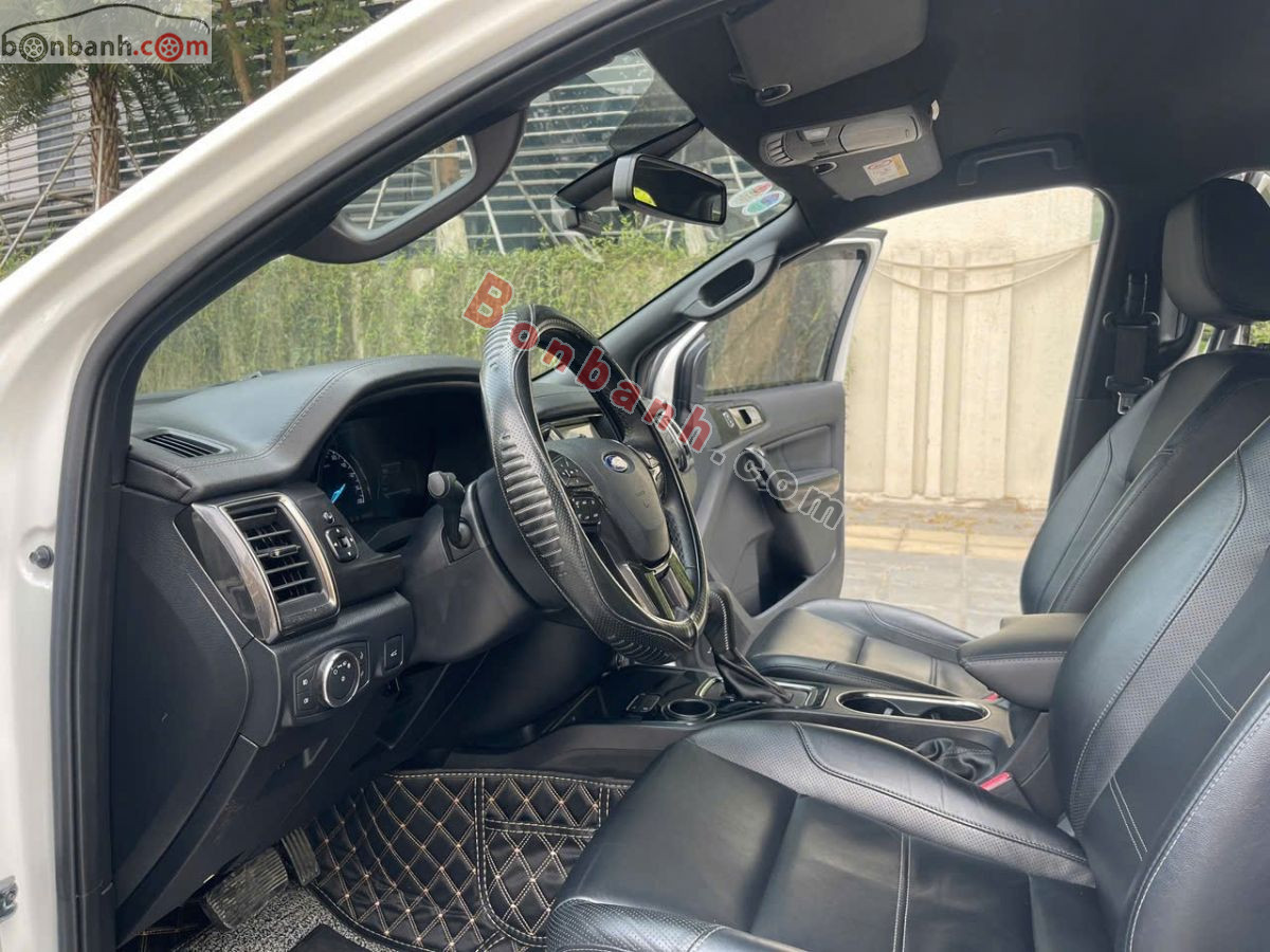 Bán ô tô Ford Everest Titanium 2.0L 4x2 AT - 2019 - xe cũ