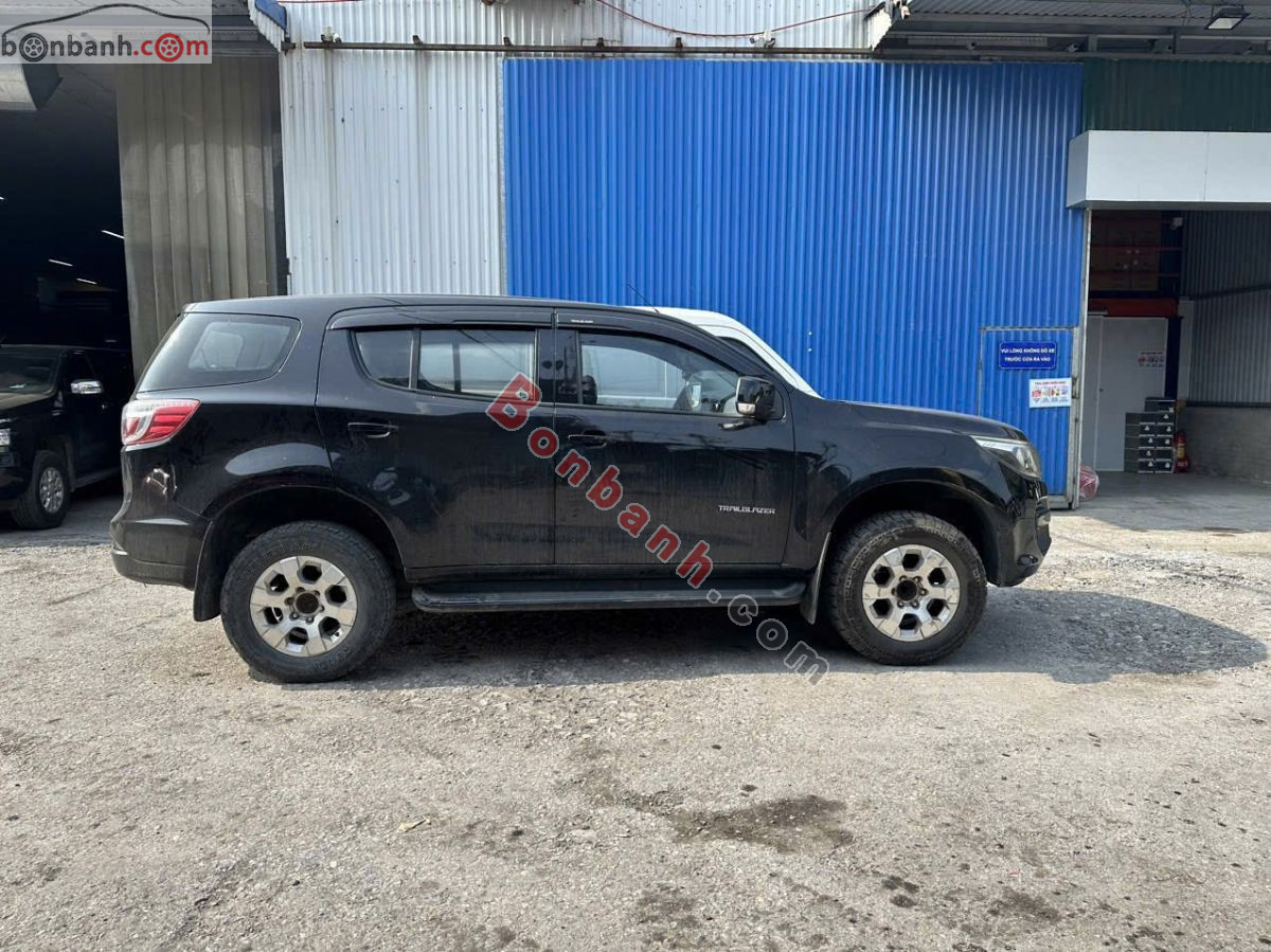 Bán ô tô Chevrolet Trailblazer LT 2.5L VGT 4x2 AT - 2018 - xe cũ