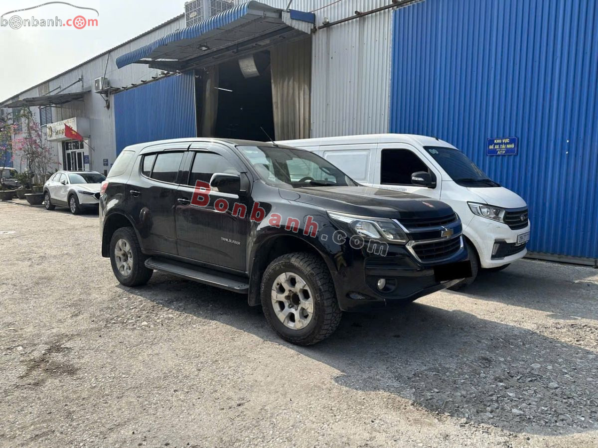 Bán ô tô Chevrolet Trailblazer LT 2.5L VGT 4x2 AT - 2018 - xe cũ