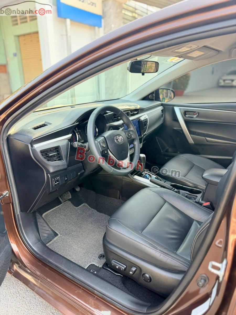 Bán ô tô Toyota Corolla altis 1.8G AT - 2017 - xe cũ