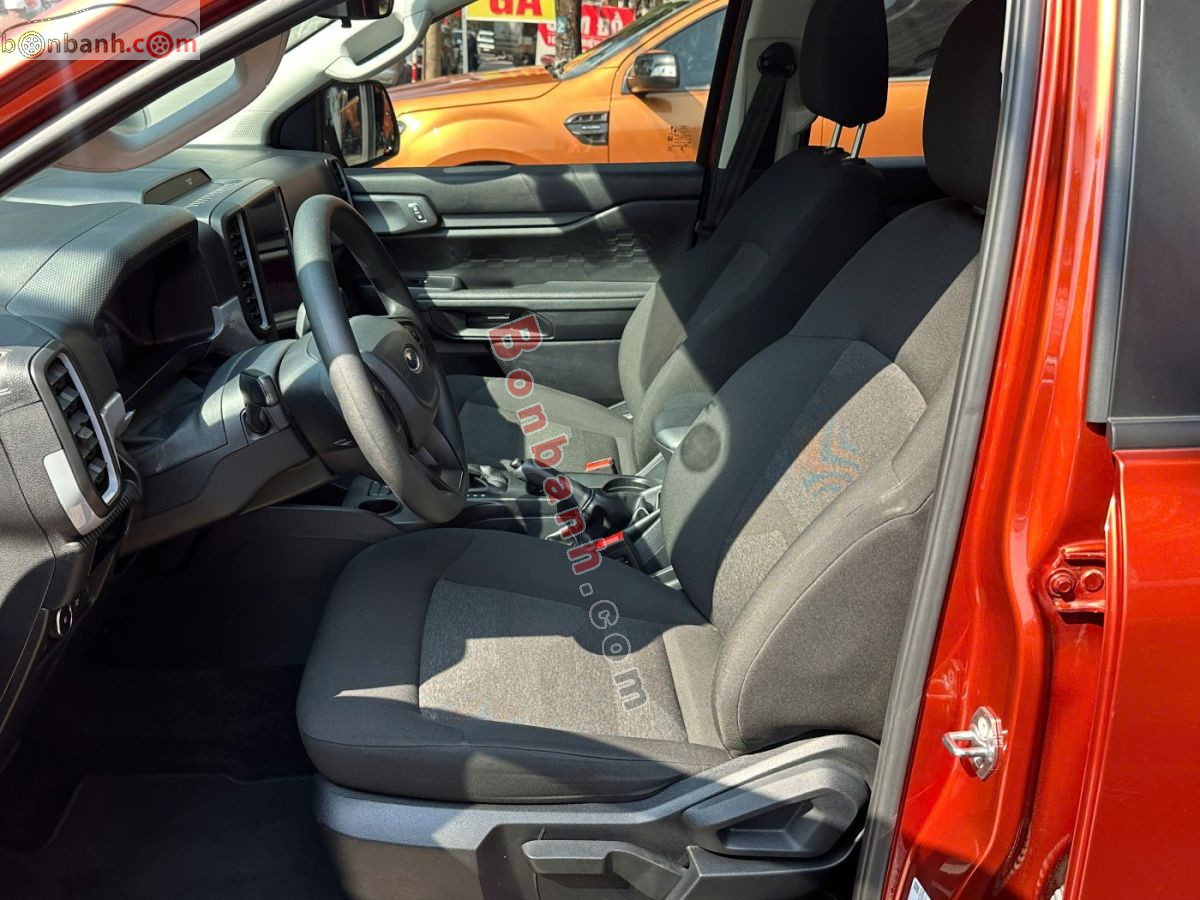 Bán ô tô Ford Ranger XLS 2.0L 4x2 AT - 2024 - xe cũ