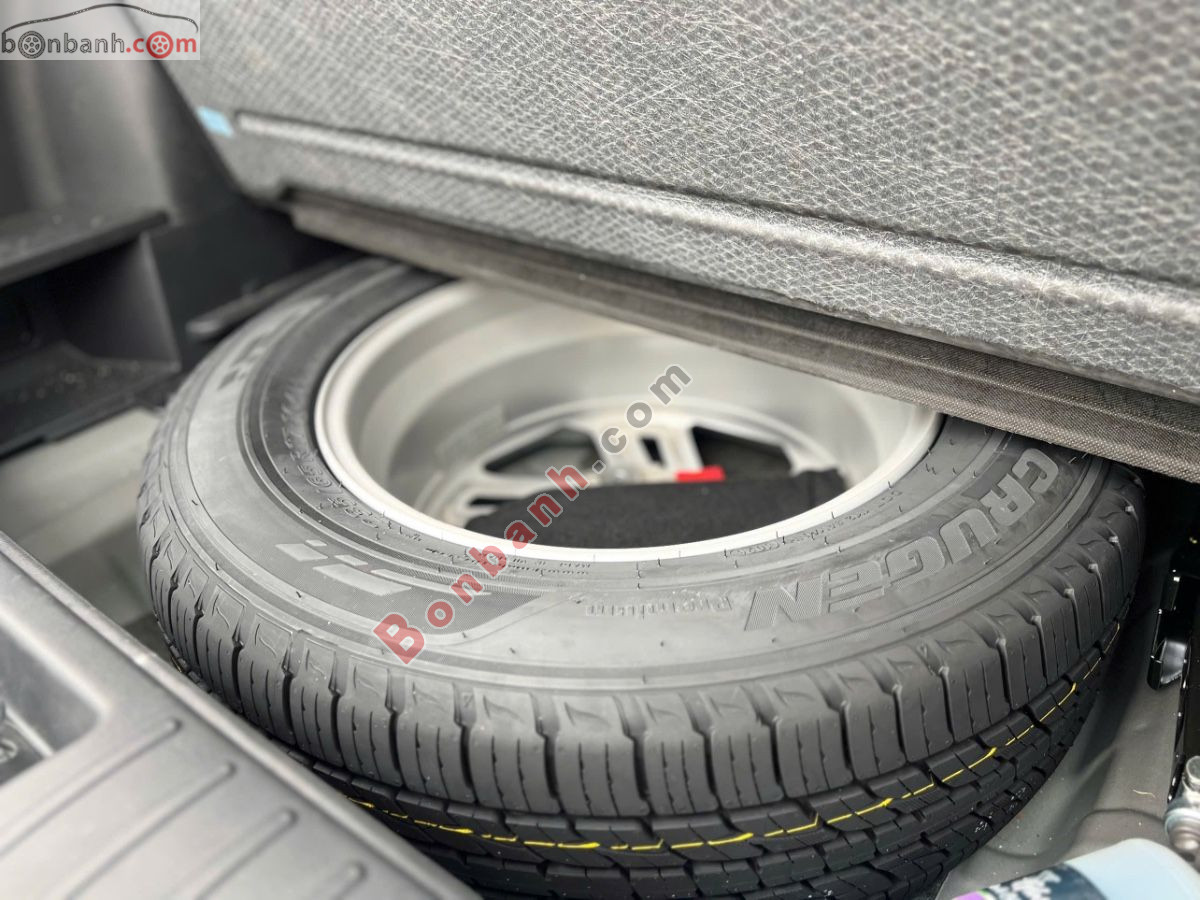 Bán ô tô Hyundai Tucson 2.0 AT Tiêu chuẩn - 2025 - xe cũ