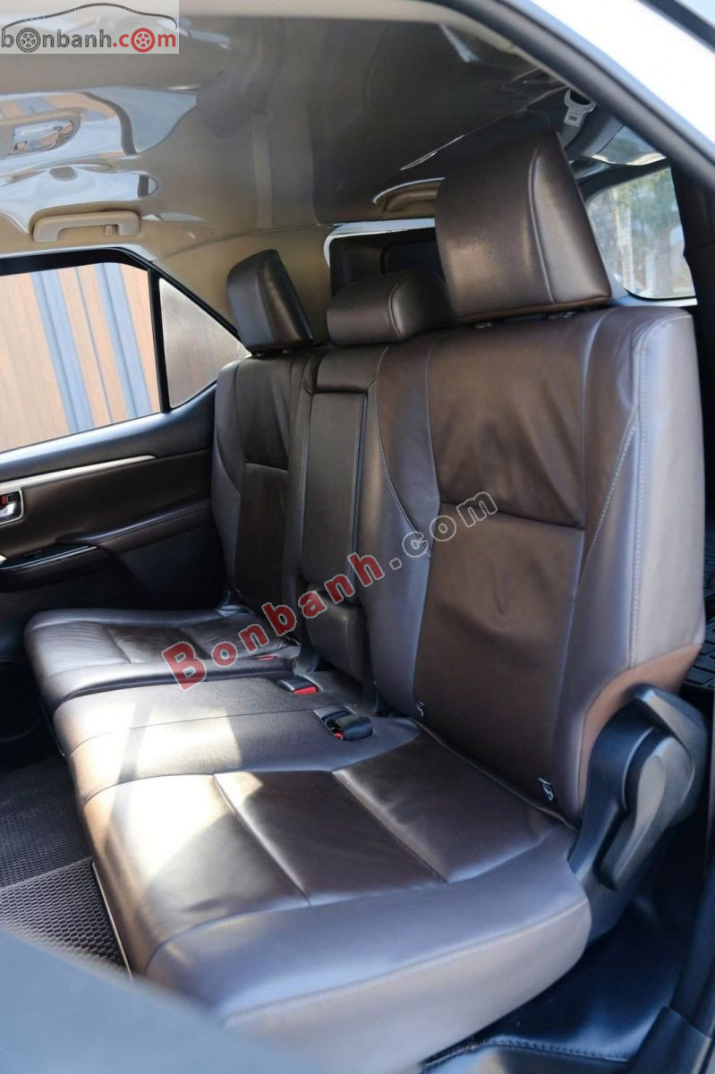 Bán ô tô Toyota Fortuner 2.4G 4x2 AT - 2019 - xe cũ