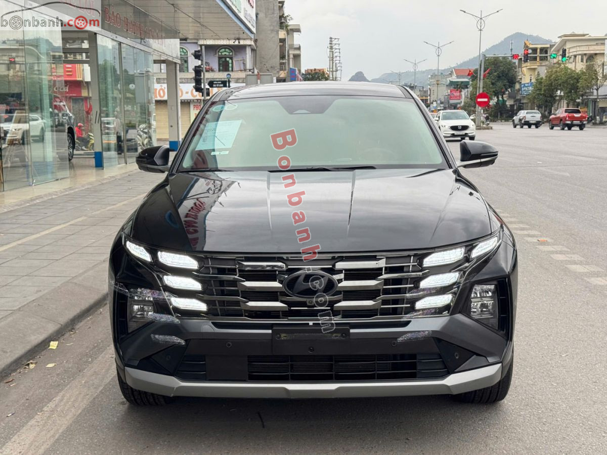 Bán ô tô Hyundai Tucson 2.0 AT Đặc biệt - 2025 - xe cũ