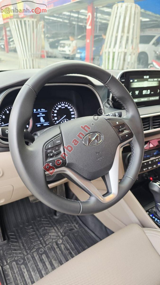 Bán ô tô Hyundai Tucson 2.0 AT - 2020 - xe cũ