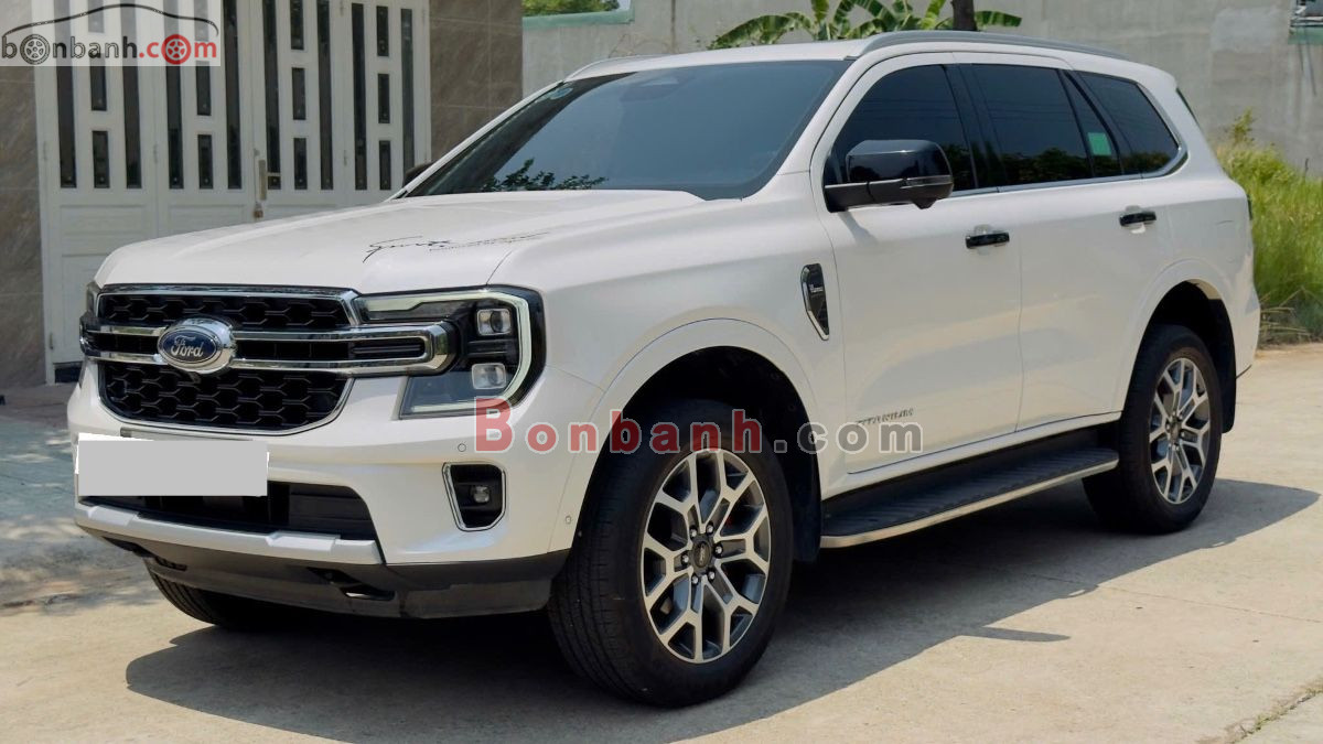 Bán ô tô Ford Everest Titanium Plus 2.0L 4x4 AT - 2023 - xe cũ