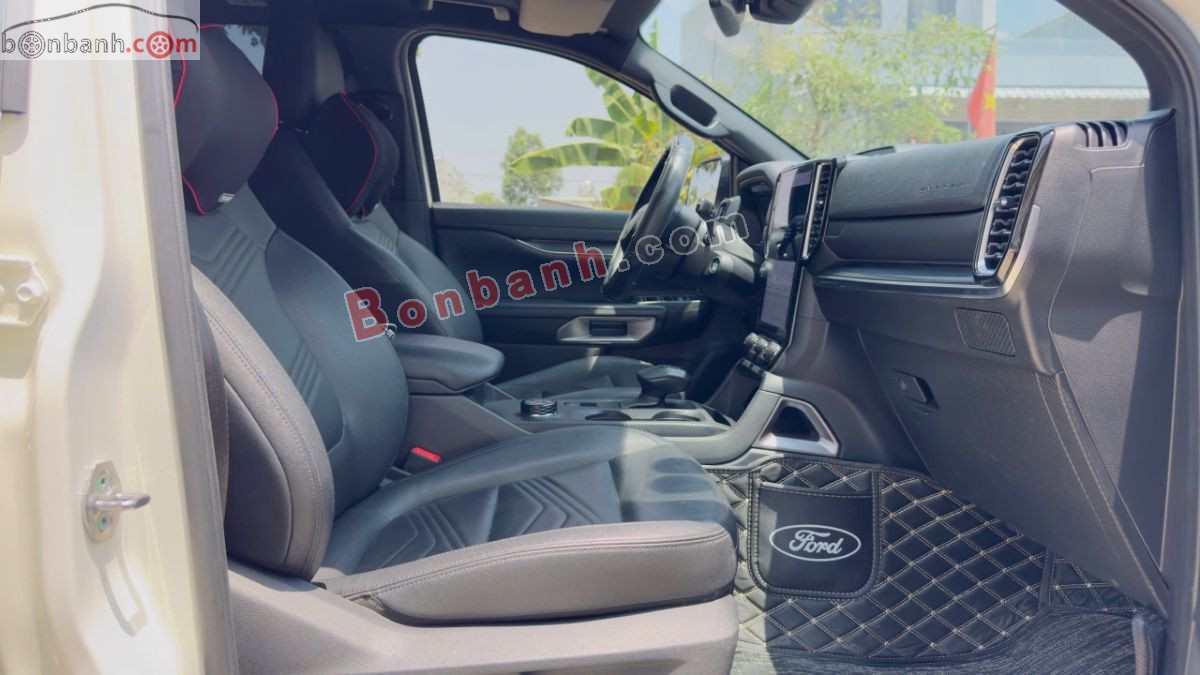 Bán ô tô Ford Everest Titanium Plus 2.0L 4x4 AT - 2023 - xe cũ