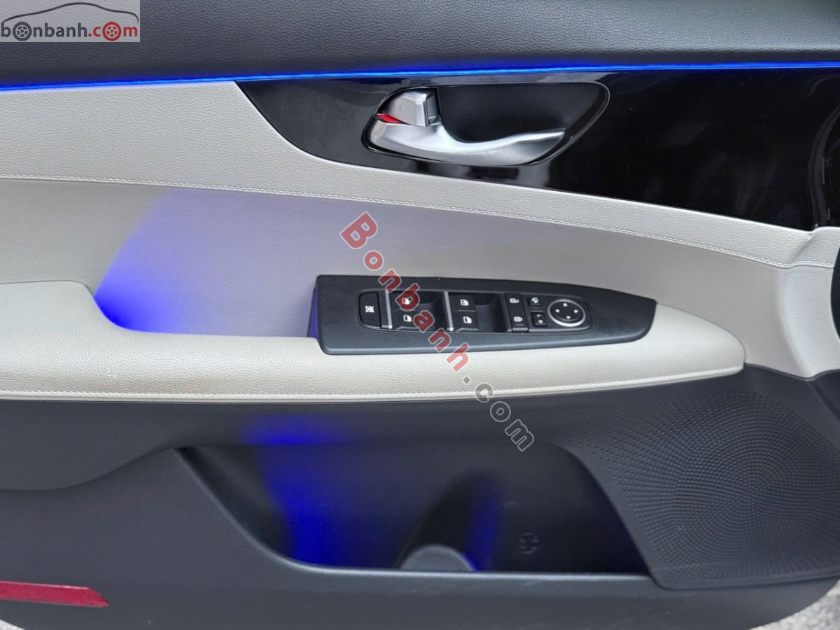 Bán ô tô Kia K3 Luxury 1.6 AT - 2022 - xe cũ