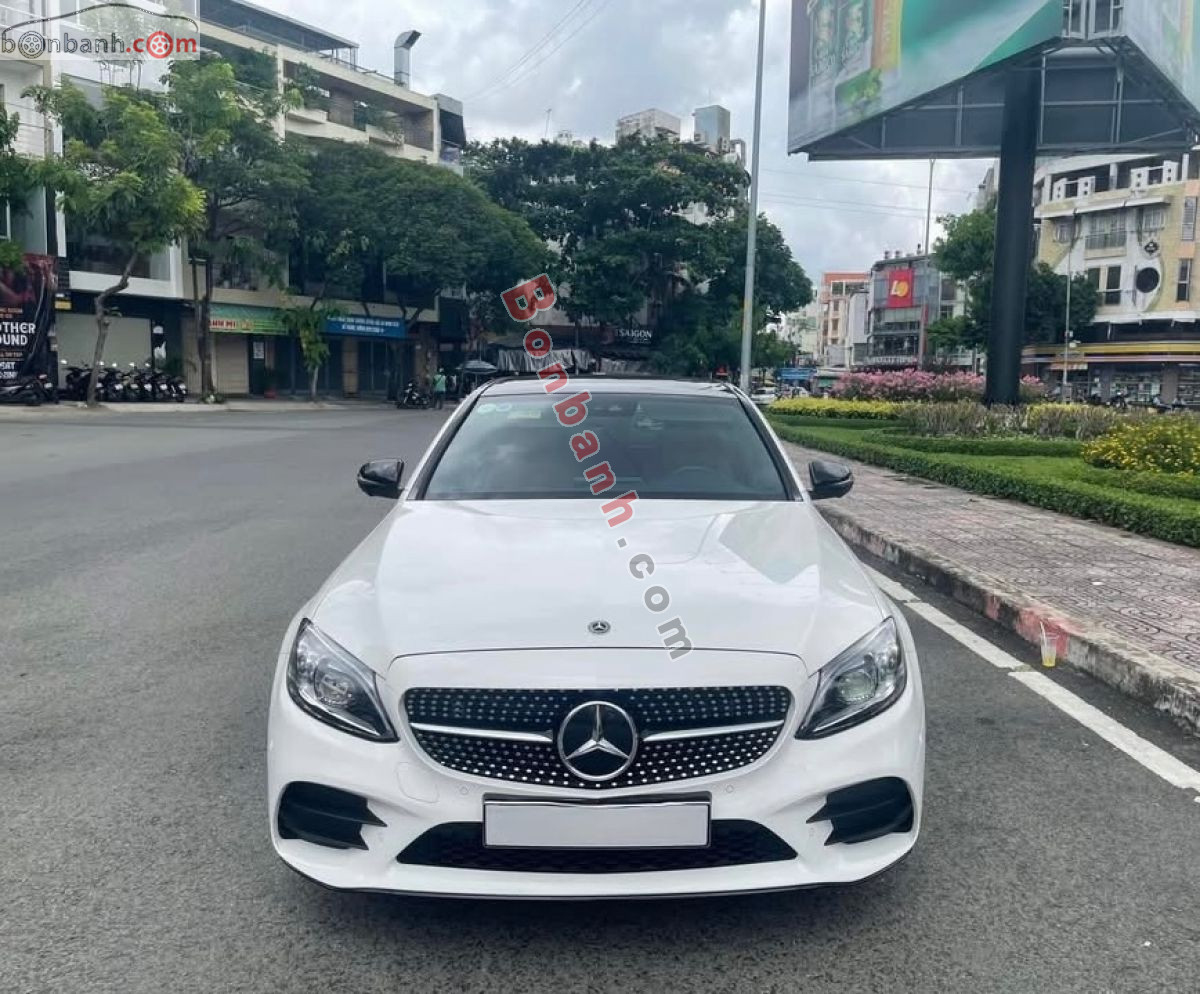 Bán ô tô Mercedes Benz C class C300 AMG - 2019 - xe cũ