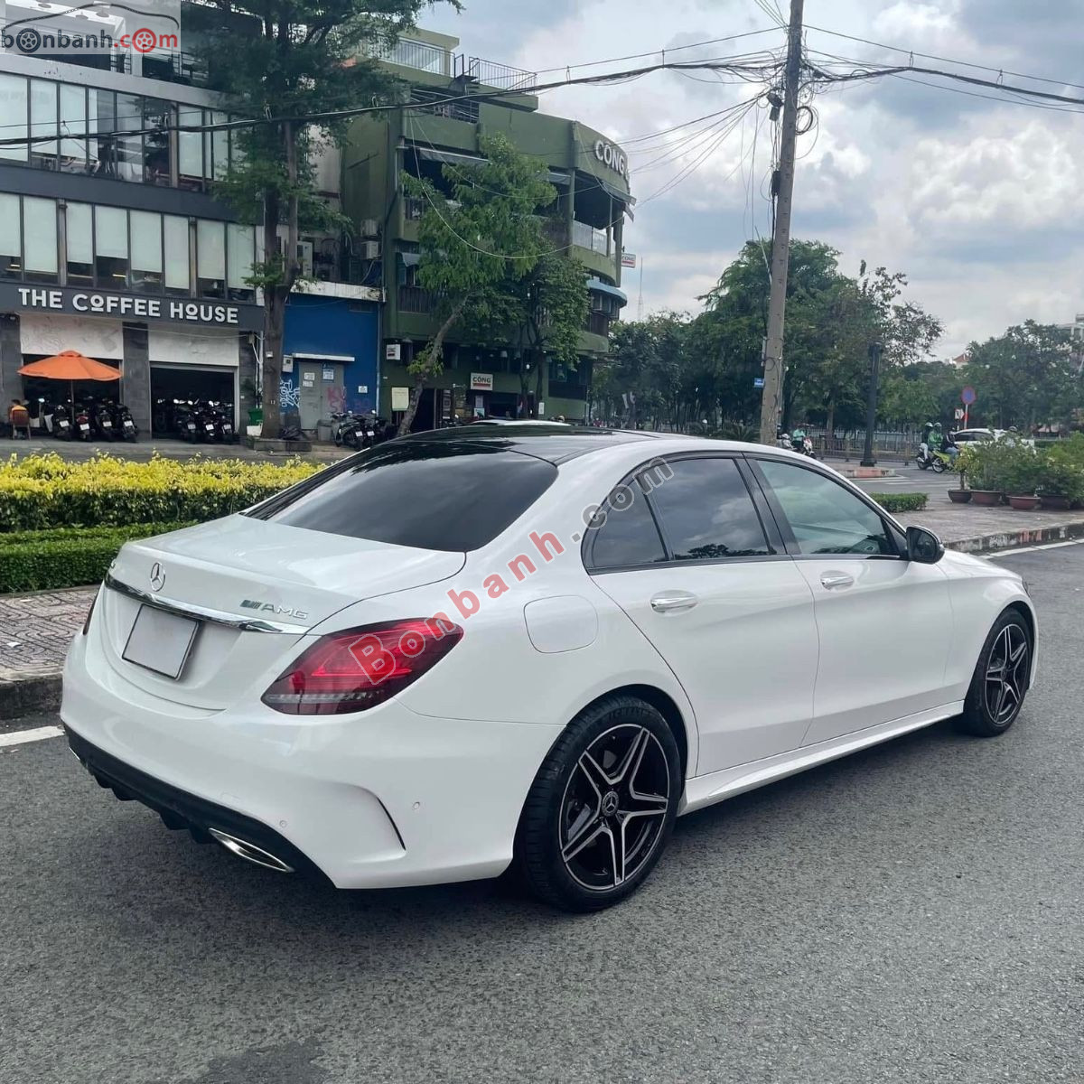 Bán ô tô Mercedes Benz C class C300 AMG - 2019 - xe cũ