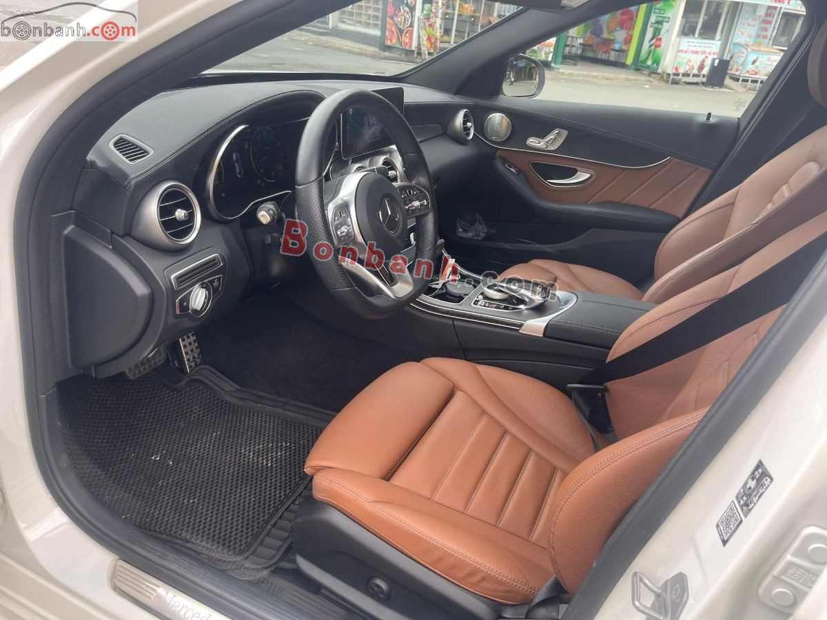 Bán ô tô Mercedes Benz C class C300 AMG - 2019 - xe cũ