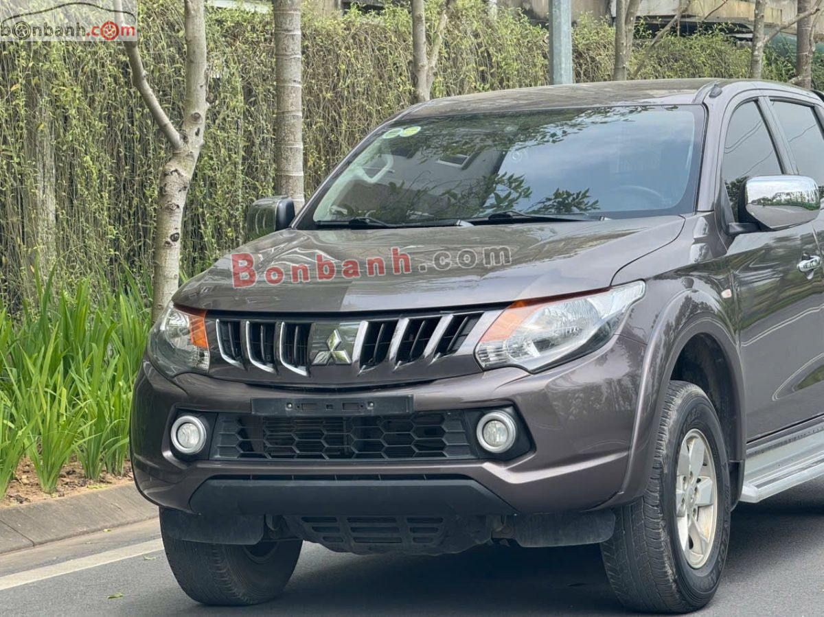 Bán ô tô Mitsubishi Triton 4x2 AT - 2019 - xe cũ
