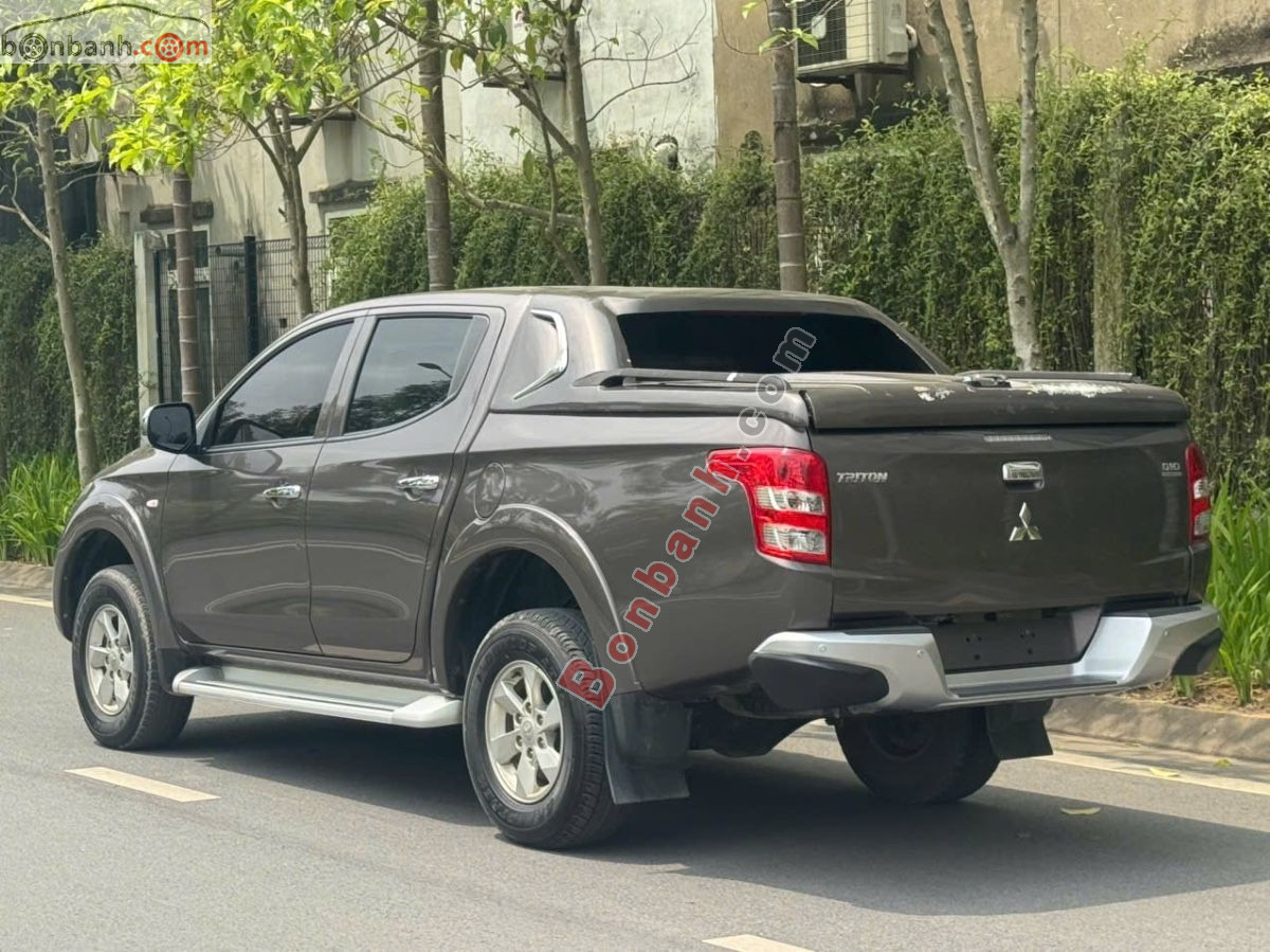 Bán ô tô Mitsubishi Triton 4x2 AT - 2019 - xe cũ