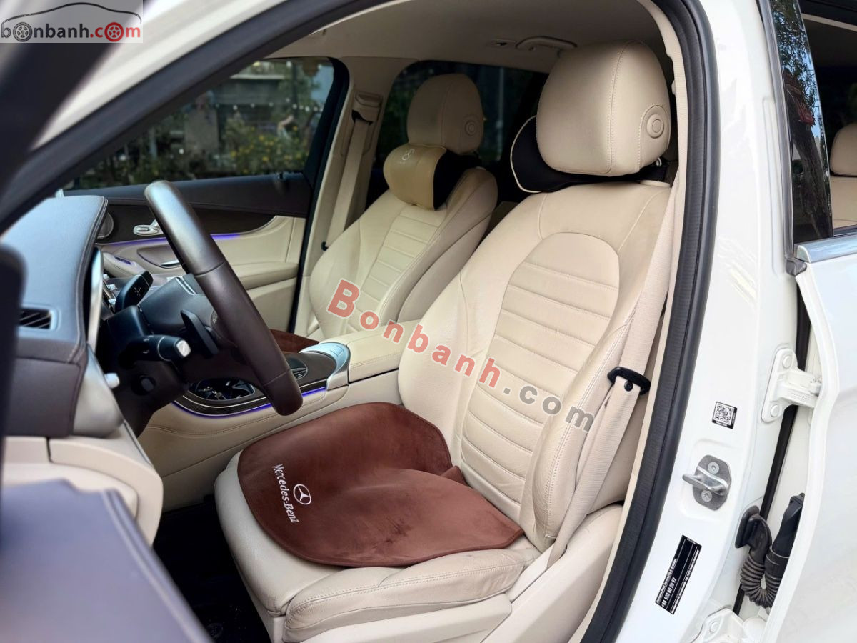 Bán ô tô Mercedes Benz GLC 200 4Matic - 2020 - xe cũ