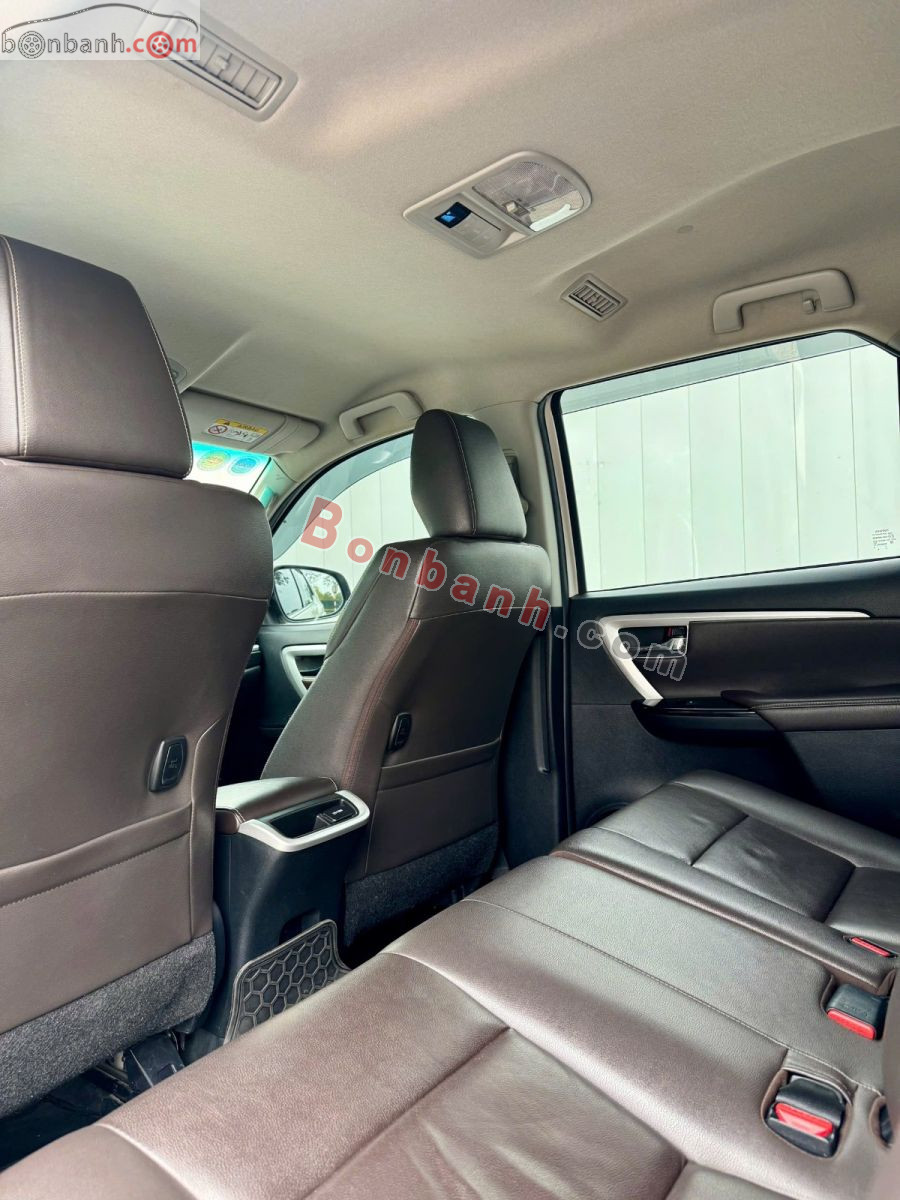 Bán ô tô Toyota Fortuner 2.8V 4x4 AT - 2019 - xe cũ