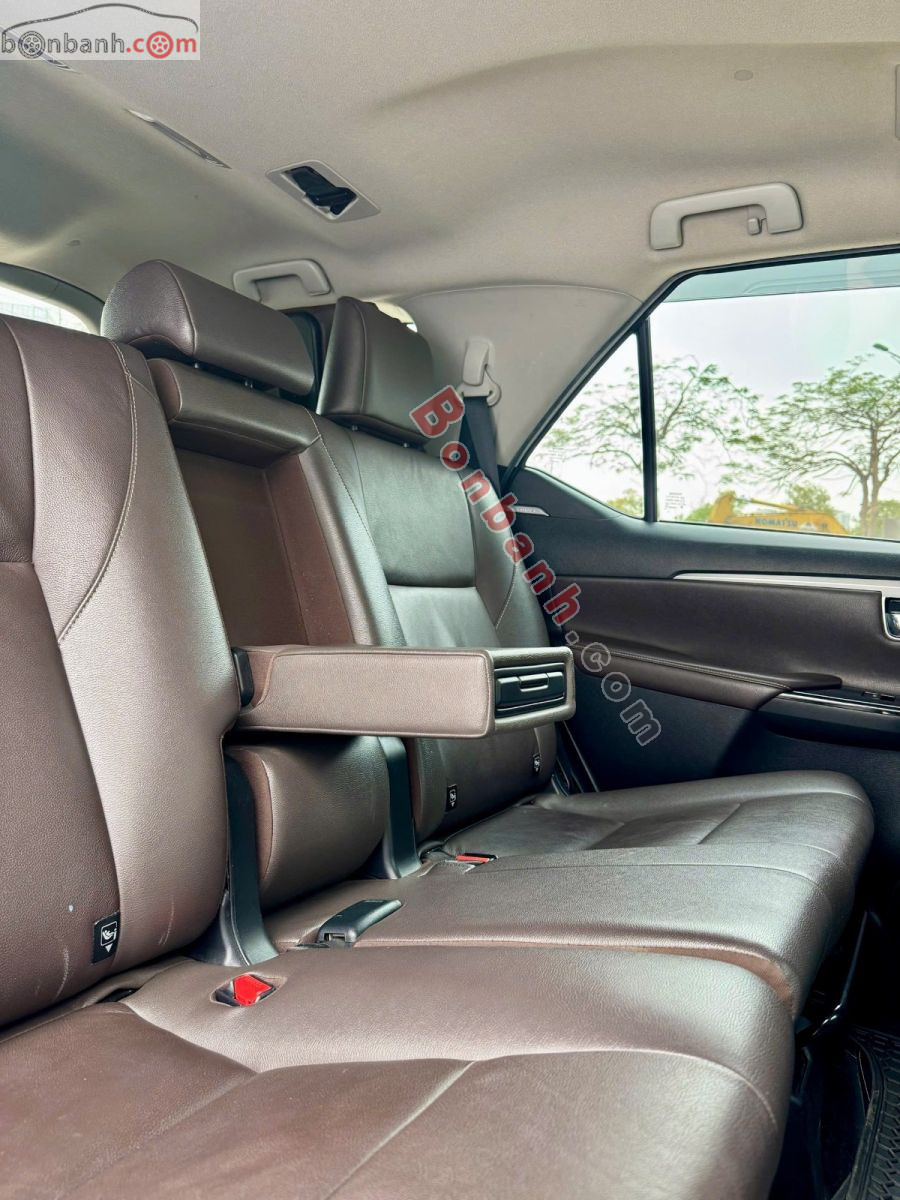 Bán ô tô Toyota Fortuner 2.8V 4x4 AT - 2019 - xe cũ