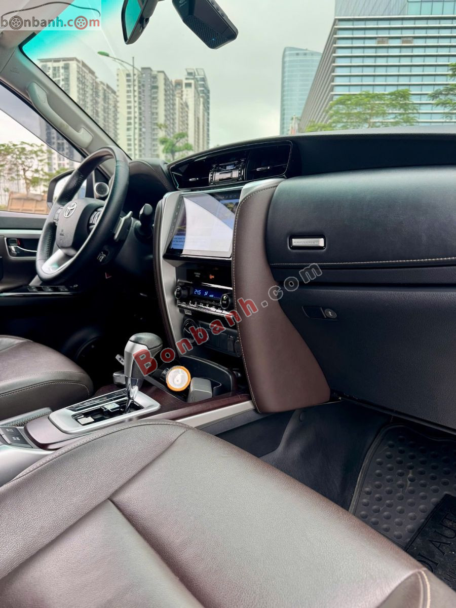 Bán ô tô Toyota Fortuner 2.8V 4x4 AT - 2019 - xe cũ