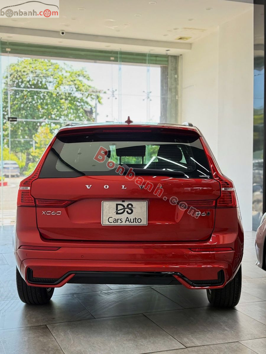 Bán ô tô Volvo XC60 R-Design B6 AWD - 2021 - xe cũ