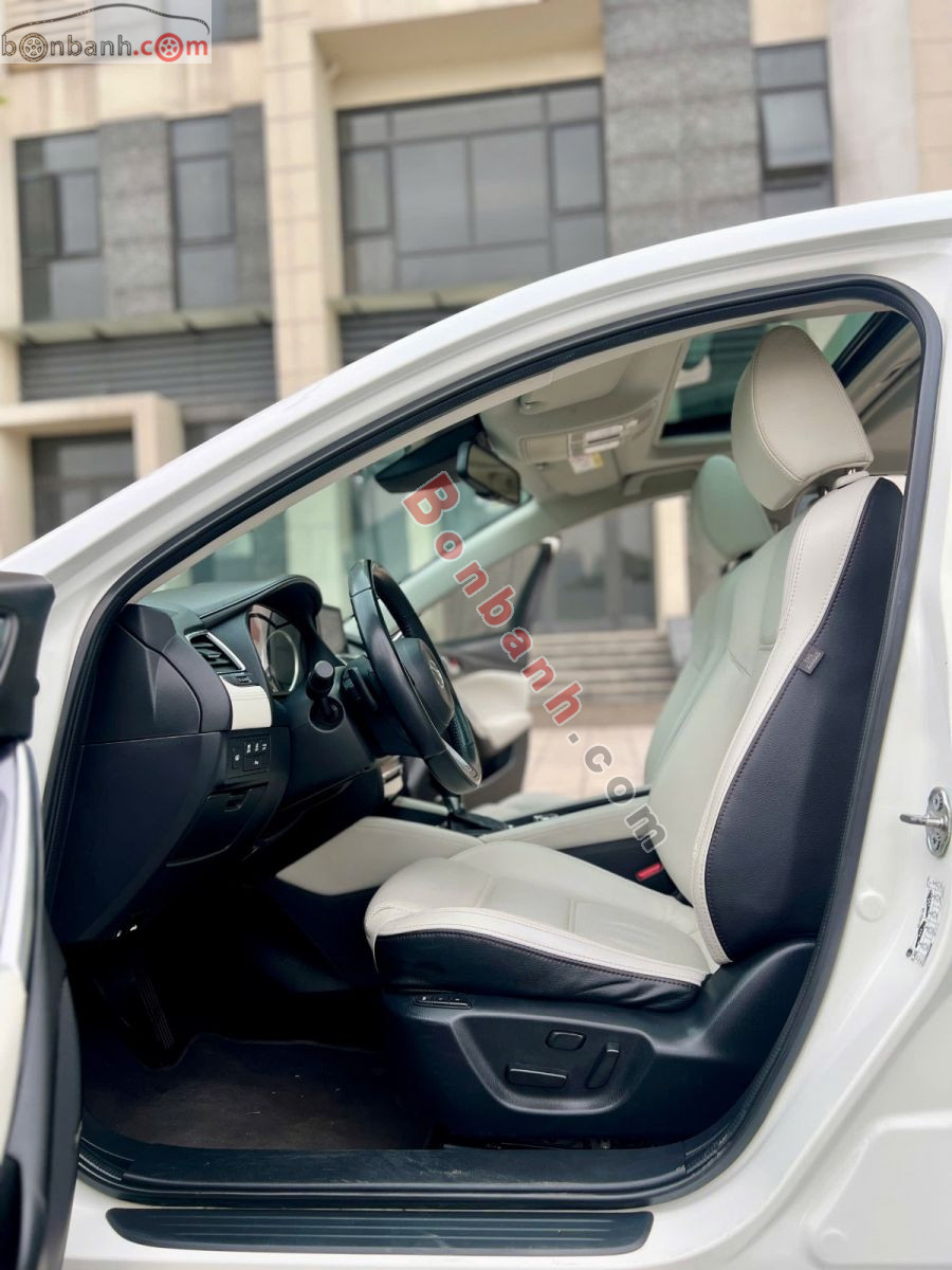 Bán ô tô Mazda 6 Premium 2.0 AT - 2019 - xe cũ