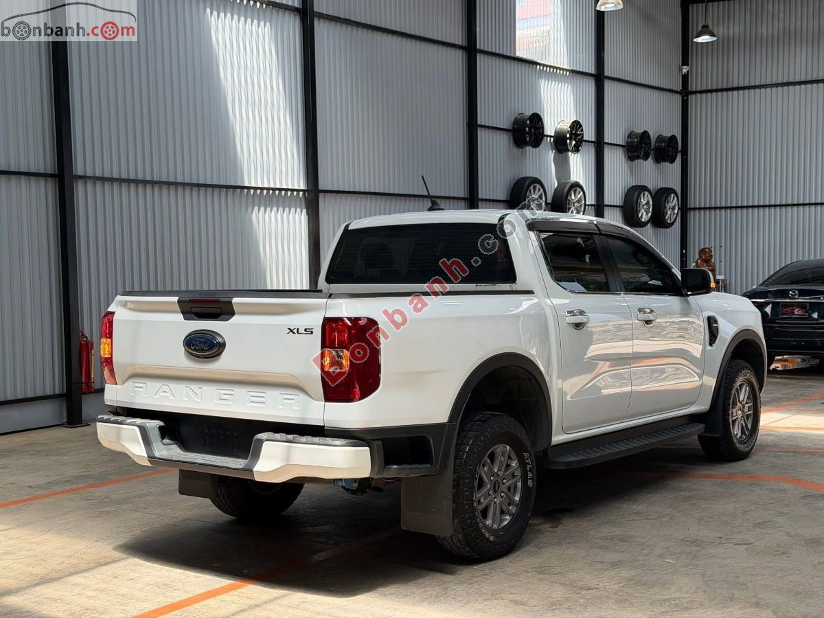 Bán ô tô Ford Ranger XLS 2.0L 4x2 AT - 2022 - xe cũ