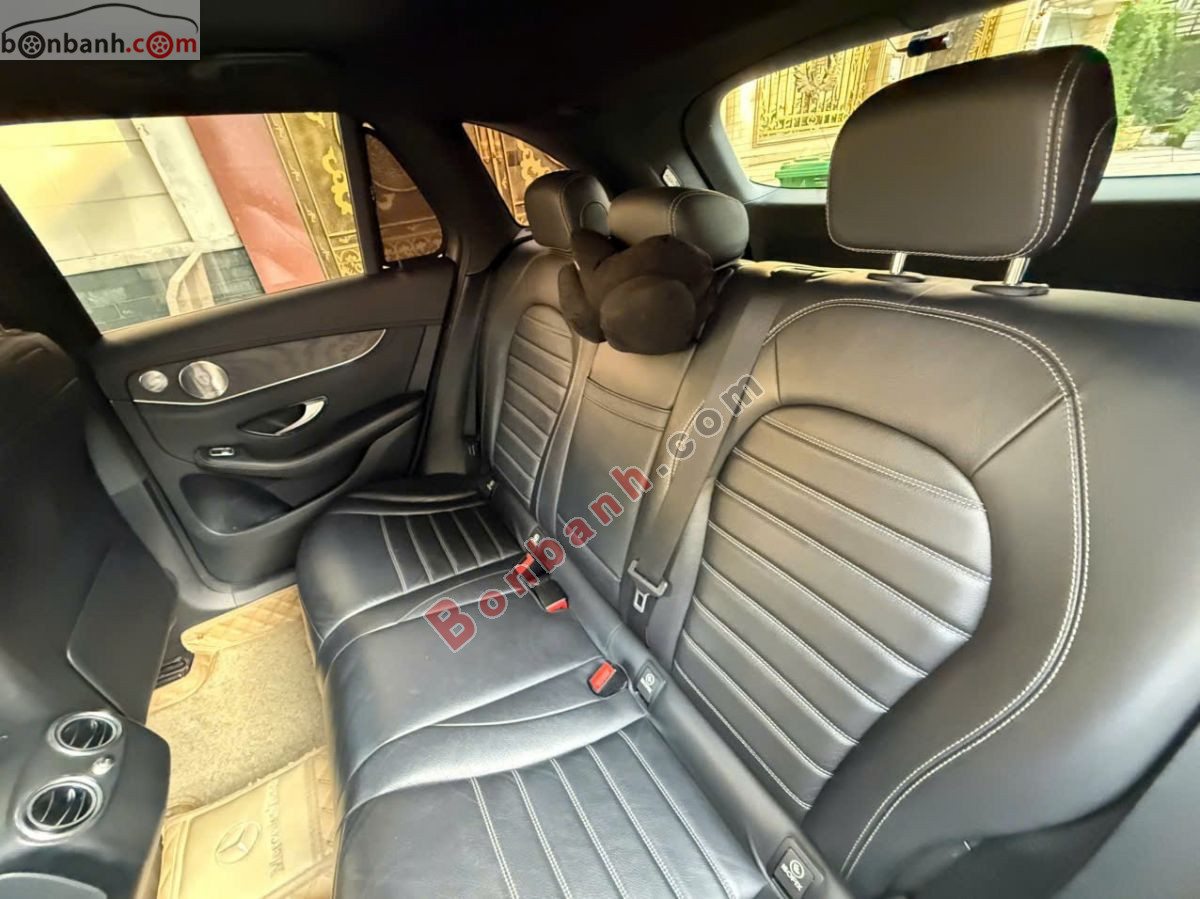Bán ô tô Mercedes Benz GLC 300 4Matic - 2018 - xe cũ