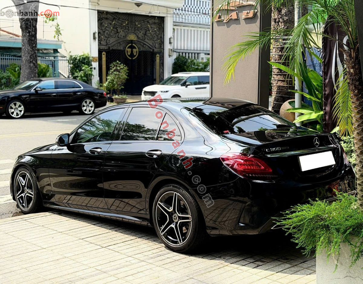 Bán ô tô Mercedes Benz C class C300 AMG - 2021 - xe cũ