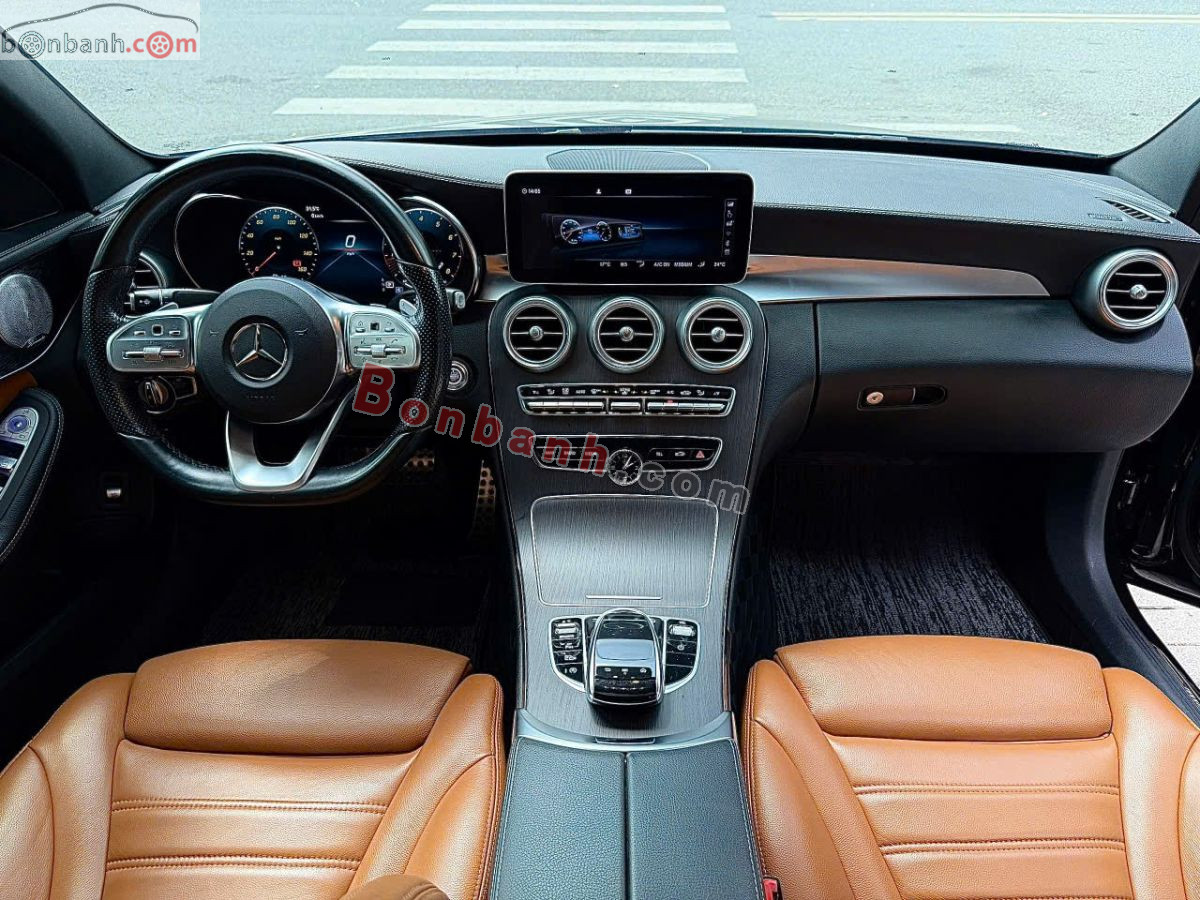 Bán ô tô Mercedes Benz C class C300 AMG - 2021 - xe cũ