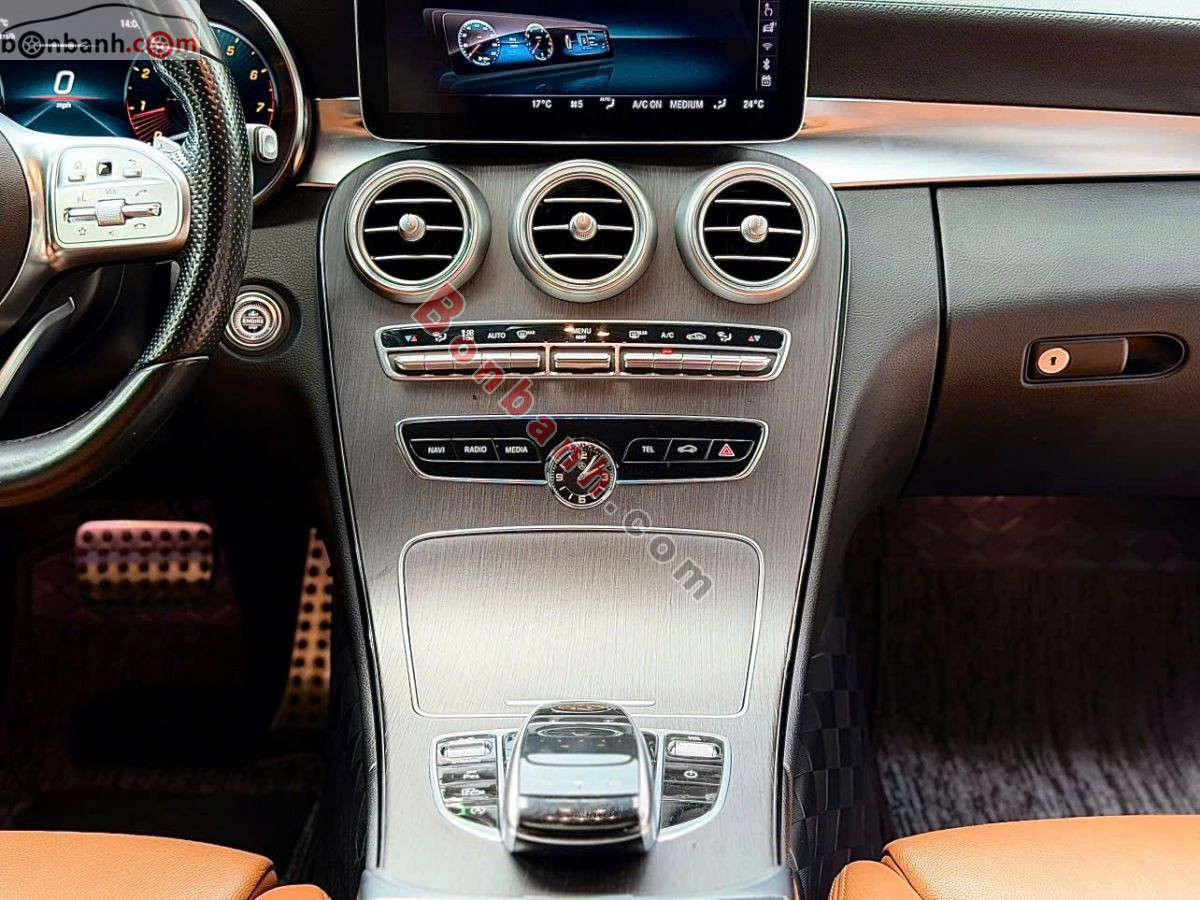 Bán ô tô Mercedes Benz C class C300 AMG - 2021 - xe cũ