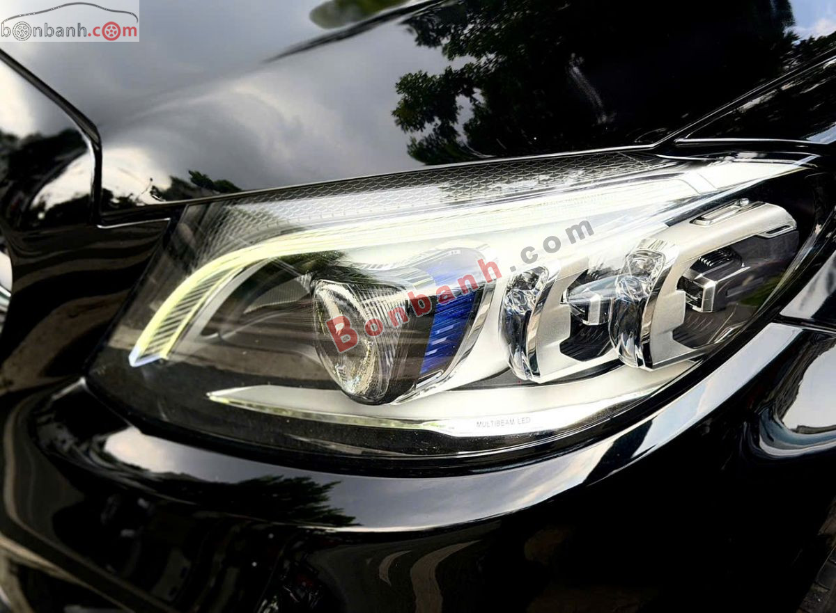 Bán ô tô Mercedes Benz C class C300 AMG - 2021 - xe cũ