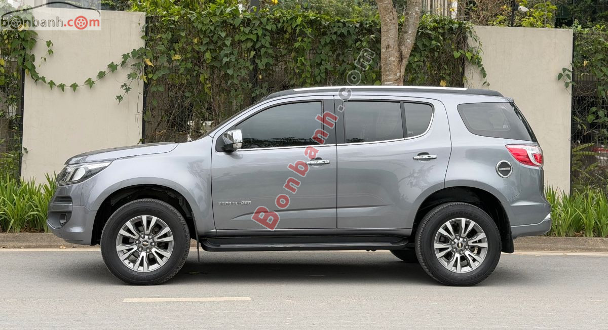 Bán ô tô Chevrolet Trailblazer LTZ 2.5L VGT 4x4 AT - 2019 - xe cũ