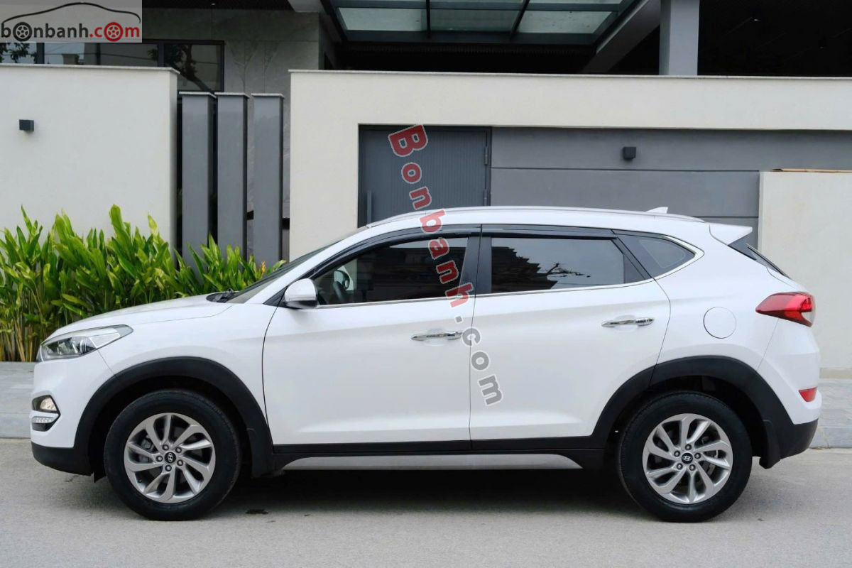 Bán ô tô Hyundai Tucson 2.0 AT - 2018 - xe cũ