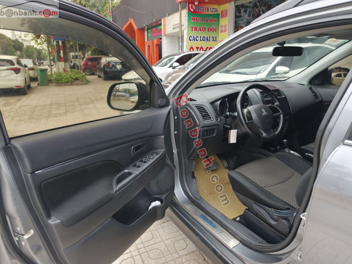 Bán ô tô Mitsubishi Outlander Sport 2.0 CVT Premium - 2014 - xe cũ