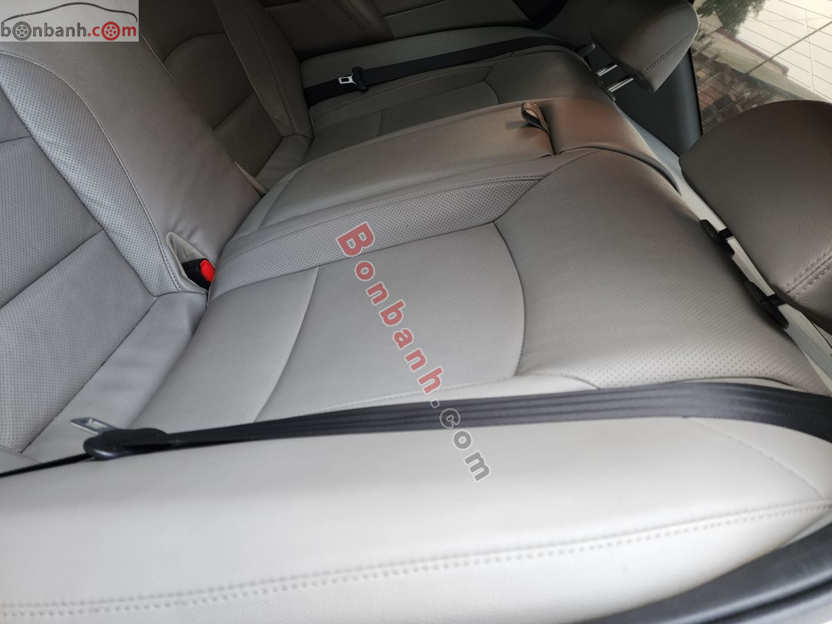 Bán ô tô Kia Optima 2.0 AT - 2015 - xe cũ