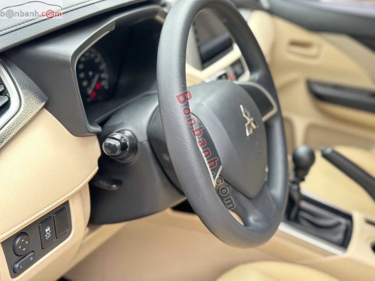 Bán ô tô Mitsubishi Xpander 1.5 AT - 2019 - xe cũ