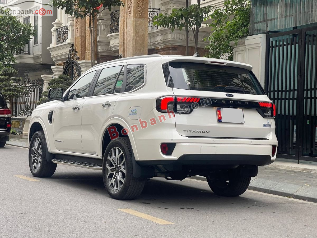 Bán ô tô Ford Everest Titanium Plus 2.0L 4x4 AT - 2025 - xe cũ
