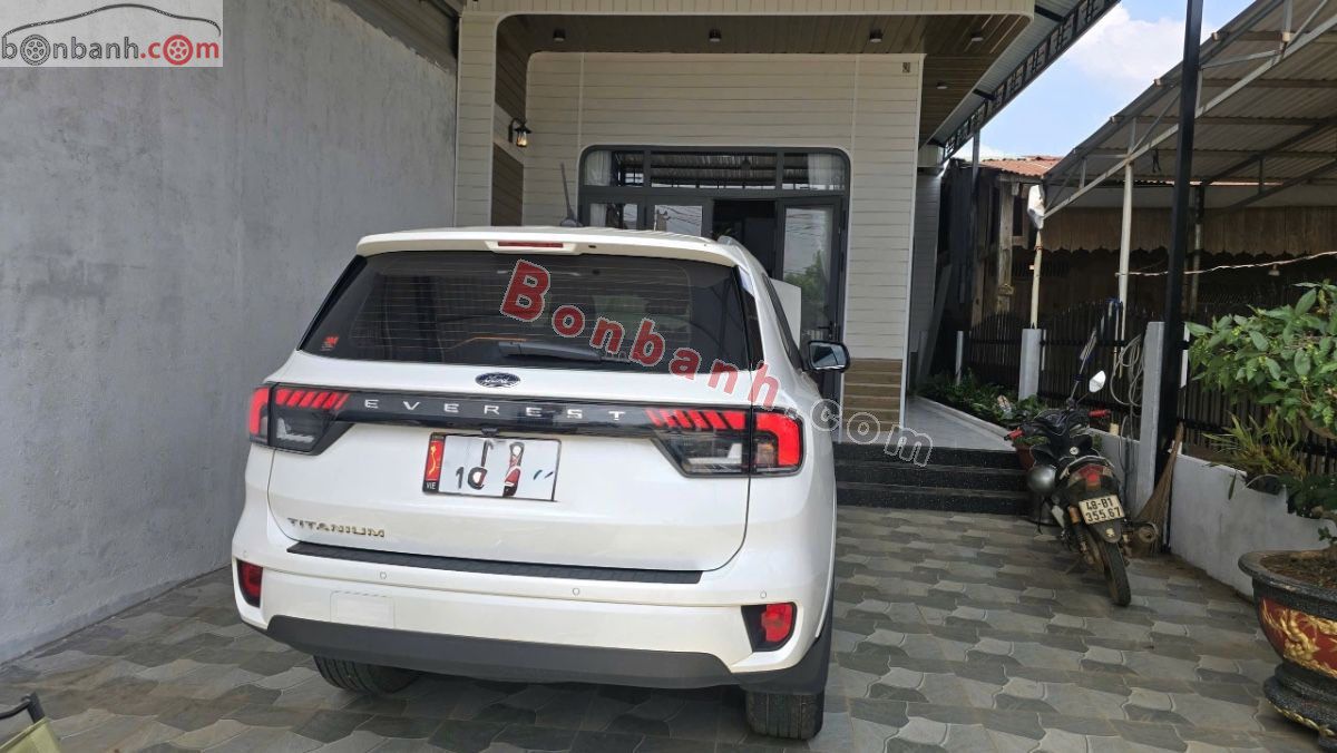 Bán ô tô Ford Everest Titanium 2.0L 4x2 AT - 2025 - xe cũ