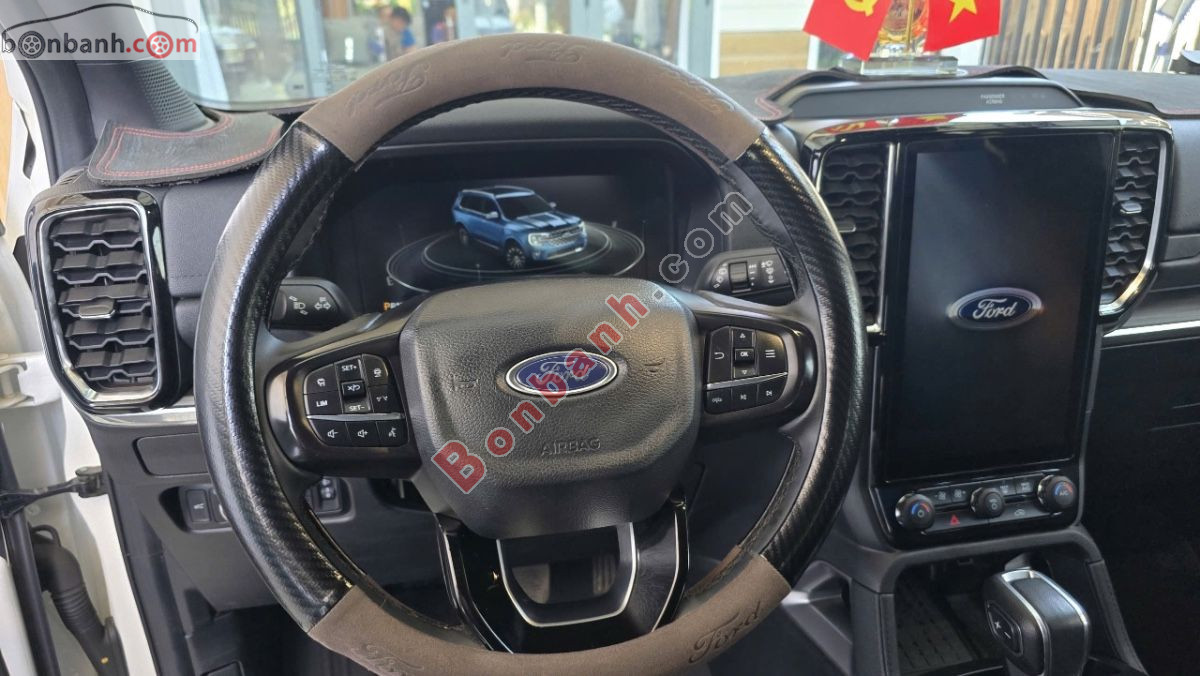 Bán ô tô Ford Everest Titanium 2.0L 4x2 AT - 2025 - xe cũ